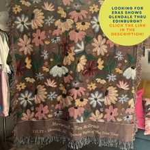 Load image into Gallery viewer, custom surprise song flowers woven blanket (Liverpool - Vancouver)