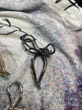 Load image into Gallery viewer, clara bow claw clip – gold, silver + dark grey