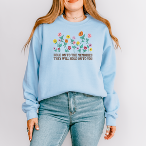 hold on to the memories  – unisex gildan crewneck