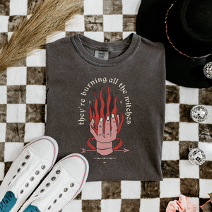 burning the witches – unisex comfort colors tee