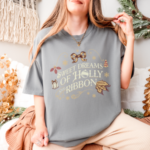 holly and ribbon – unisex comfort colors tee